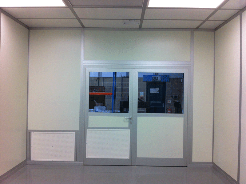 Cleanroom double doors