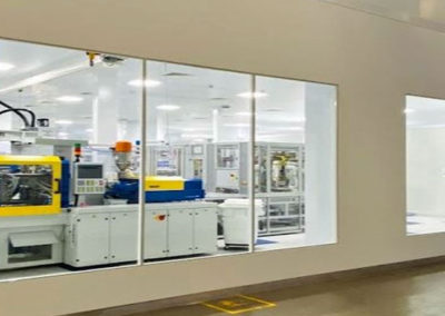 Medical Device Manufacturer Production Facility Cleanroom